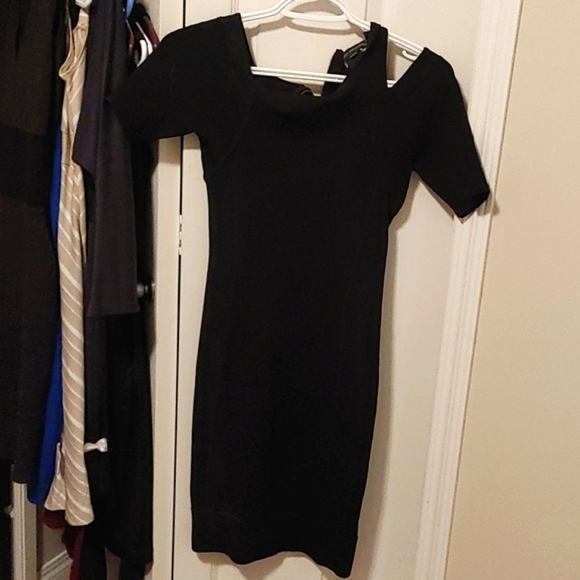 French Connection black dress with zipper - Picture 3 of 5